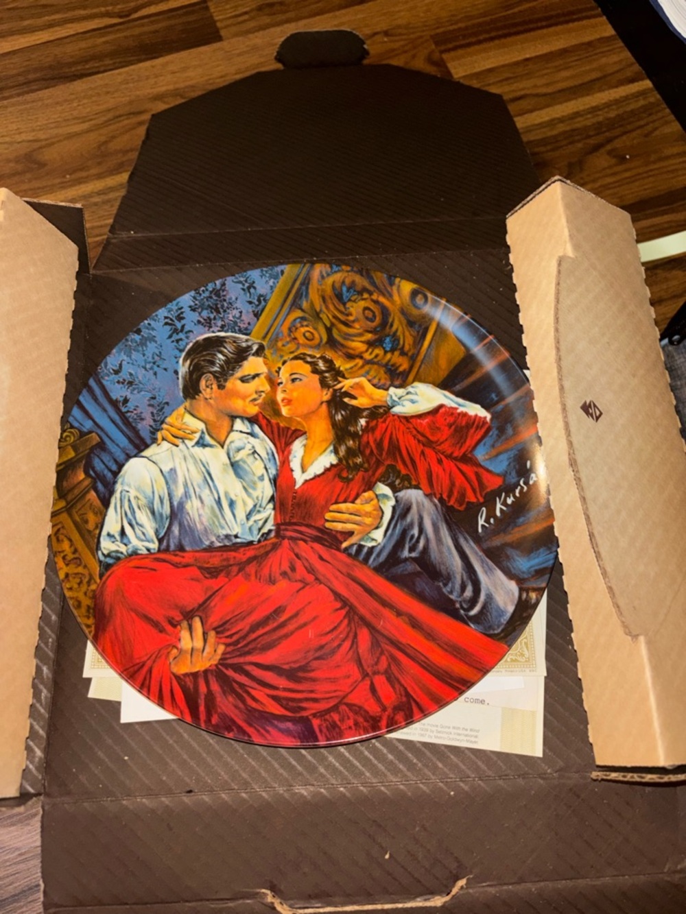 Decorate Knowles Plate of Scarlett and Rhett.